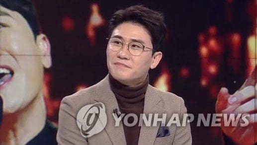 가수 영탁 소속사 대표, 음원 사재기 혐의로 검찰 송치