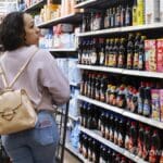 소비재 ‘업플레이션’…제품 살짝 바꾸고 가격 올린다