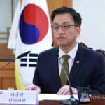 최상목 권한대행 “국정혼란 최소화…안보·경제·치안에 전력”