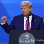 트럼프 “영원한 적은 없다”…시리아 제재해제·이란에 협상 압박