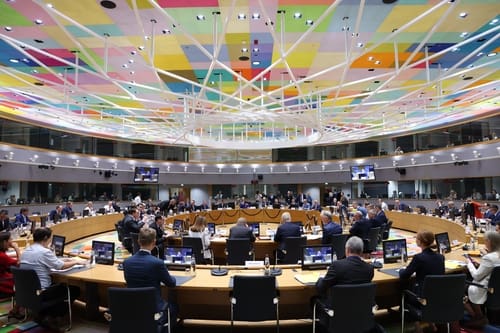 EU “美 30％ 관세 절대 안돼”…실망 속 협상전략 재정비