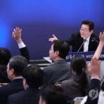 李대통령 “내란규명과 어떻게 맞바꾸나…특별재판부가 왜 위헌”